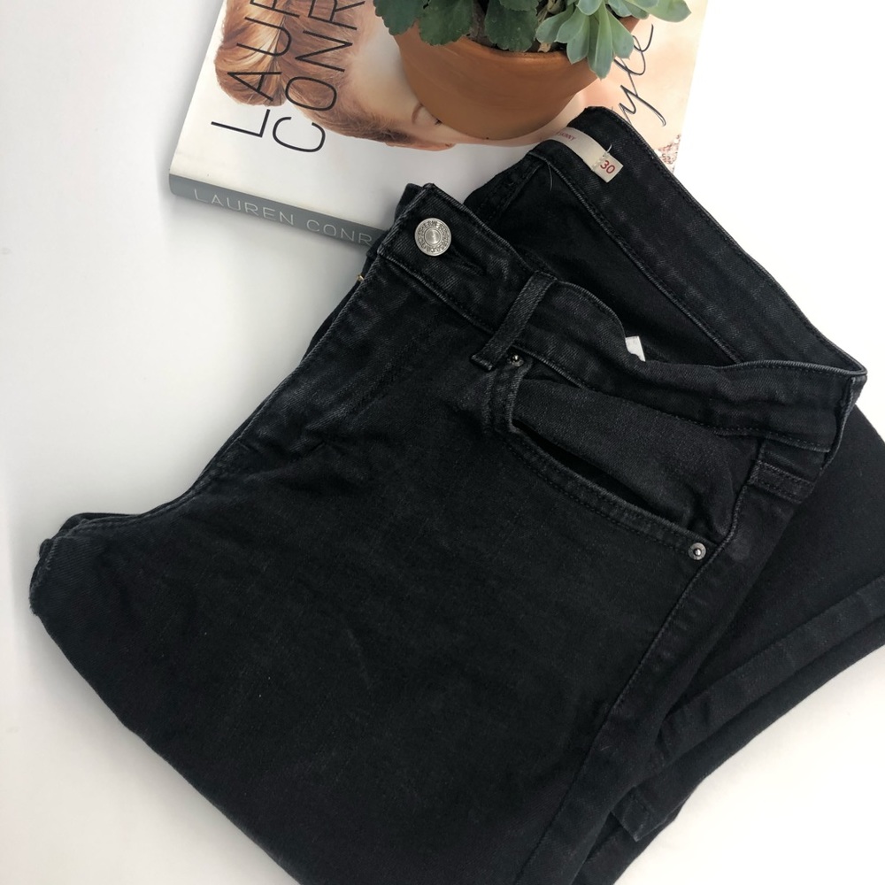 Black Levi’s